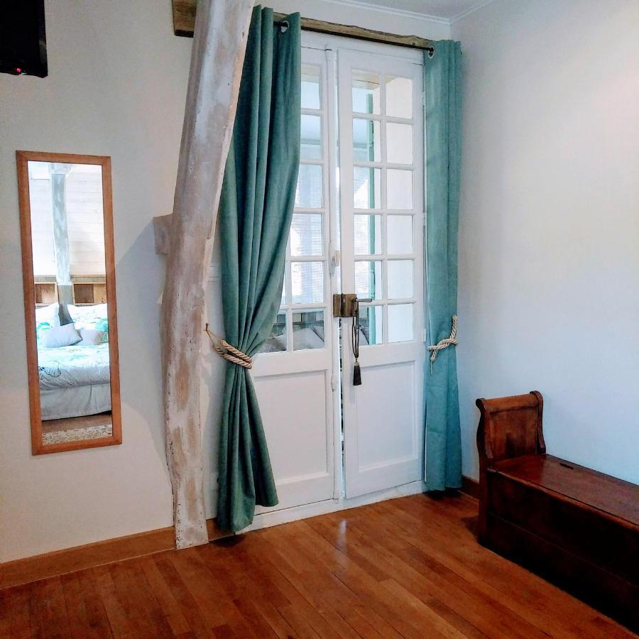 Domaine De La Clef Des Champs Bed & Breakfast Limeray Exterior photo
